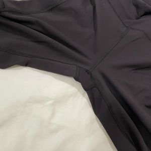 Lululemon leggings with pockets